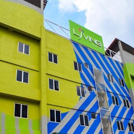 Hotel Living At Dsulaiman Near To Kampung Baru, Chow Kit, Куала-Лумпур Экстерьер фото