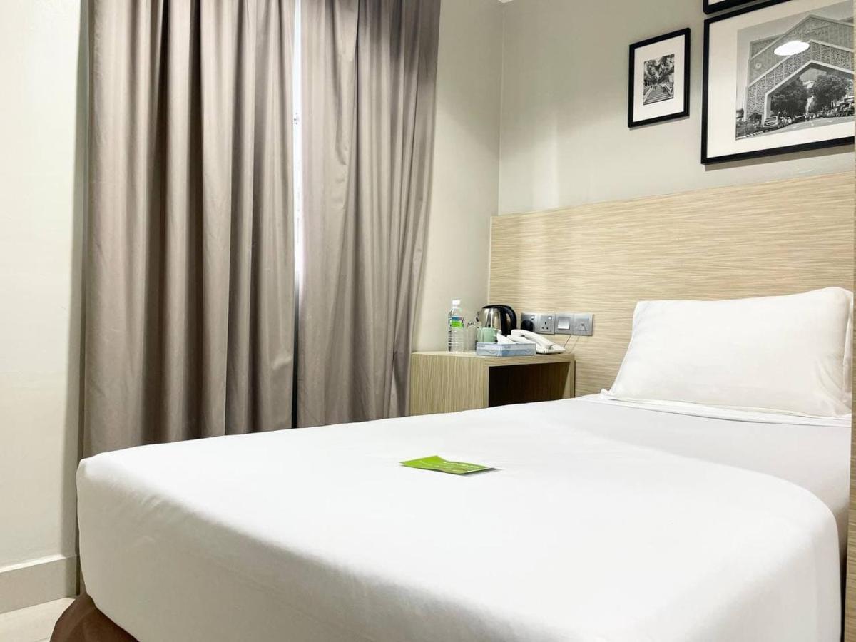 Hotel Living At Dsulaiman Near To Kampung Baru, Chow Kit, Куала-Лумпур Экстерьер фото